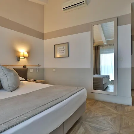 Le Corderie 4* Trieste